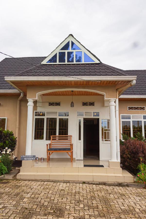 Indani Residence With Exceptional Night Comfort 루헹게리 외부 사진