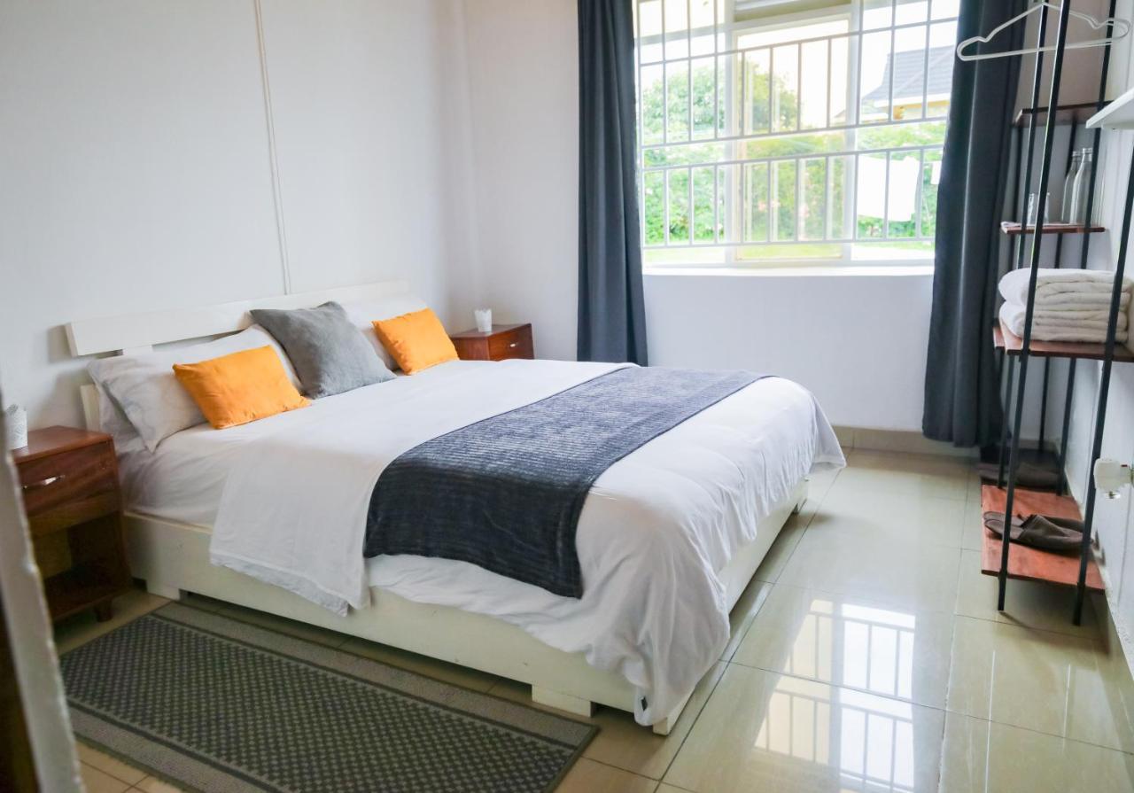 Indani Residence With Exceptional Night Comfort 루헹게리 외부 사진